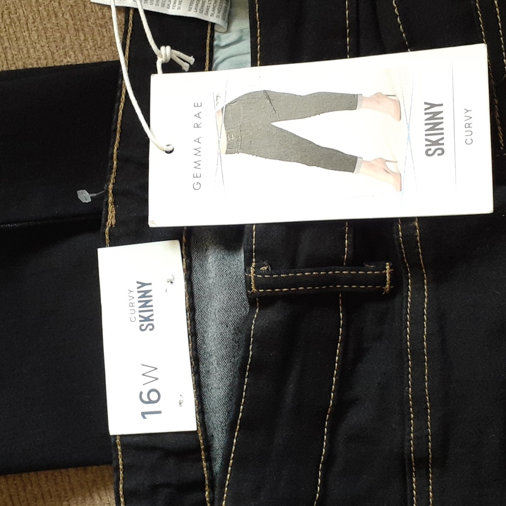 Gemma Rae Pants - Picture 5 of 5